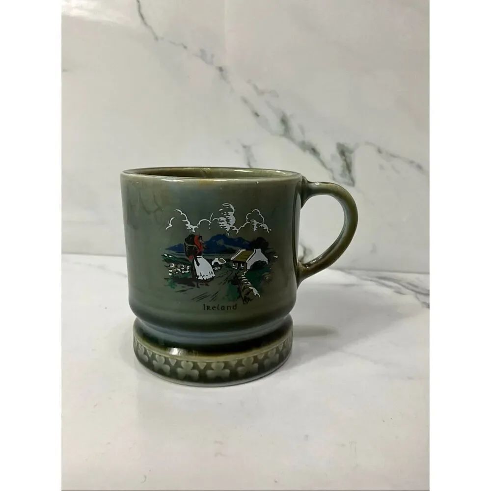 VINTAGE Irish Porcelain Ireland Mug